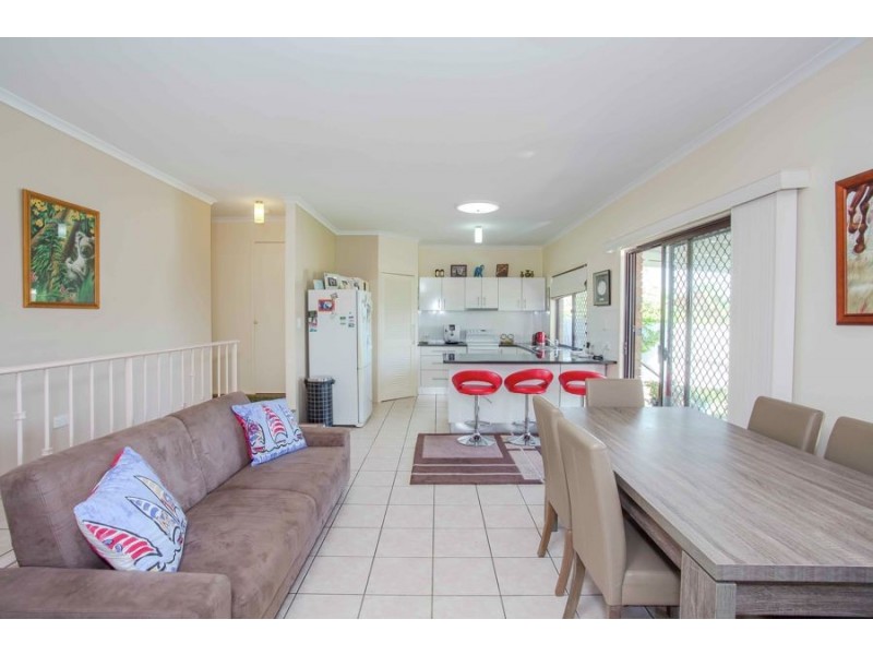 62 Queen Street, Caloundra QLD 4551