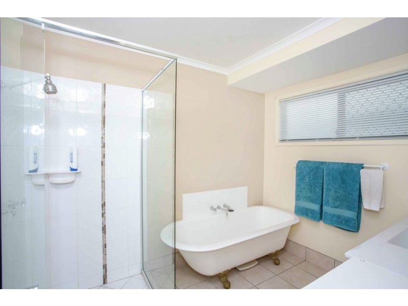 62 Queen Street, Caloundra QLD 4551