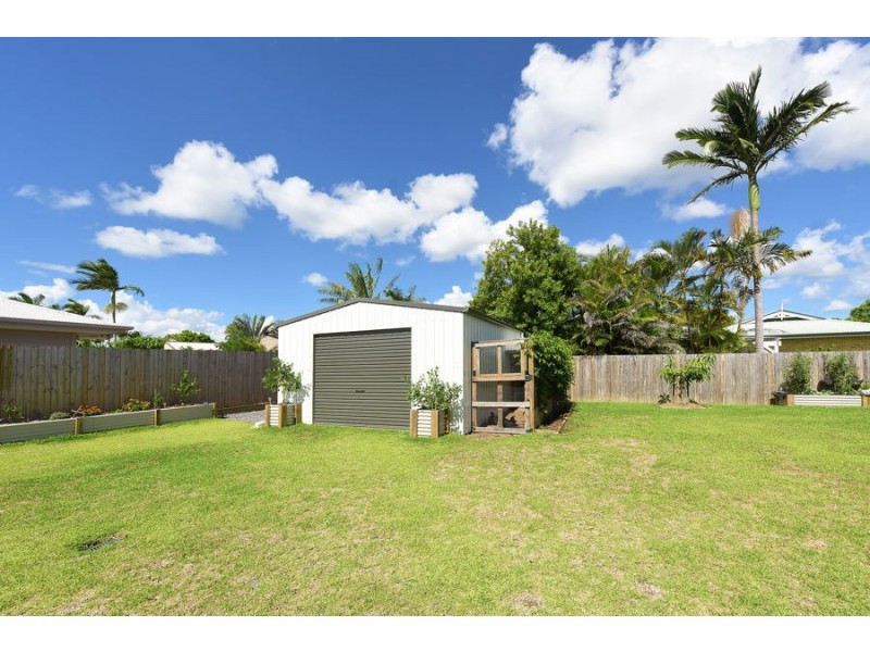 16 Featherwood Crescent, Beerwah QLD 4519