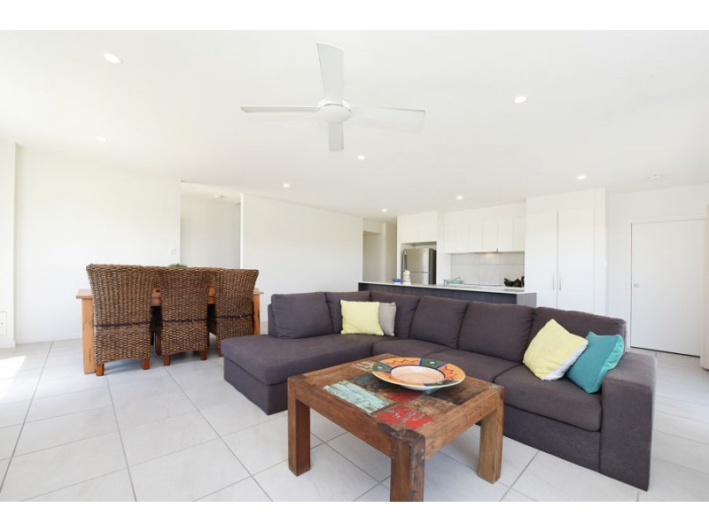 19 Violet Street, Caloundra West QLD 4551