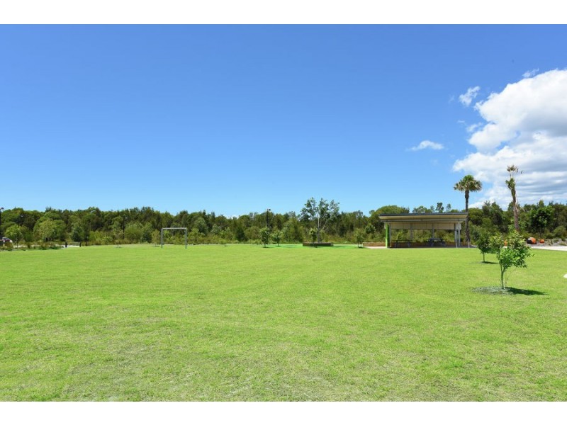 19 Violet Street, Caloundra West QLD 4551