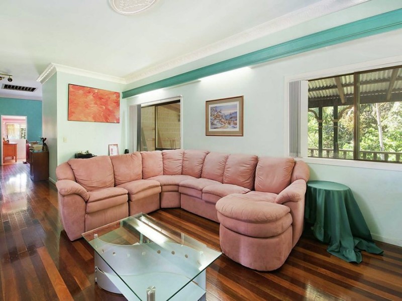 4 Gympie Street South, Landsborough QLD 4550