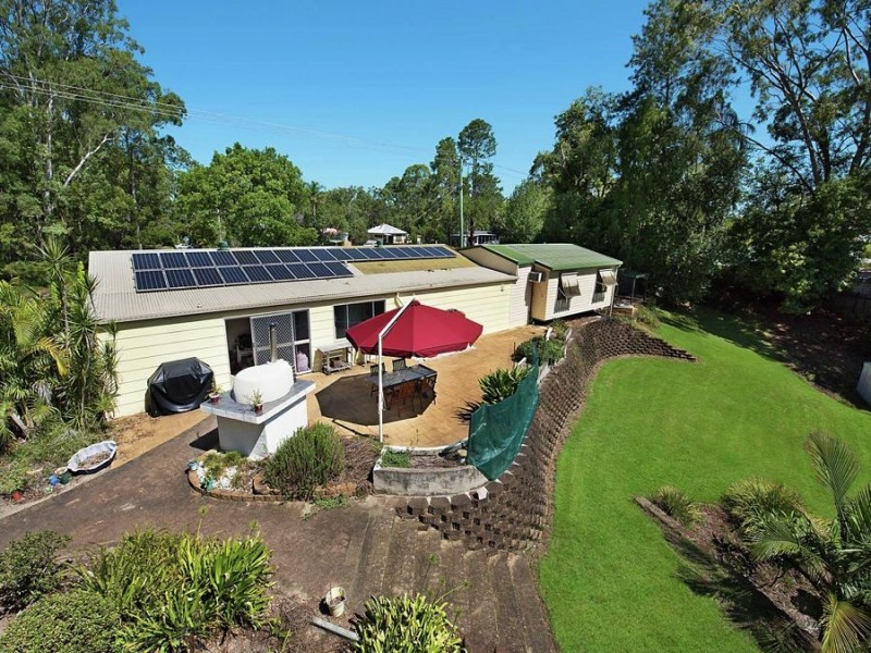 4 Gympie Street South, Landsborough QLD 4550