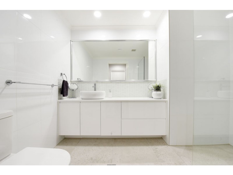 3/4 Orvieto Terrace, Kings Beach QLD 4551