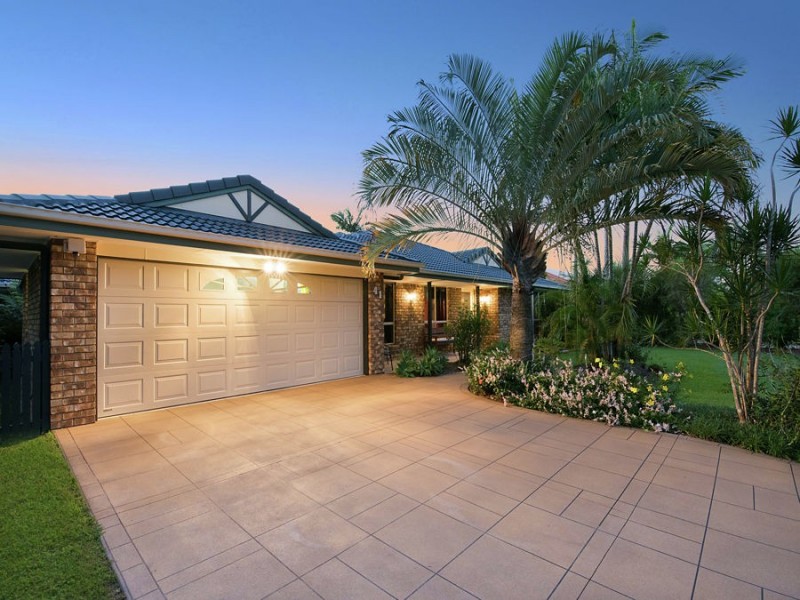 41 Koala Court, Little Mountain QLD 4551