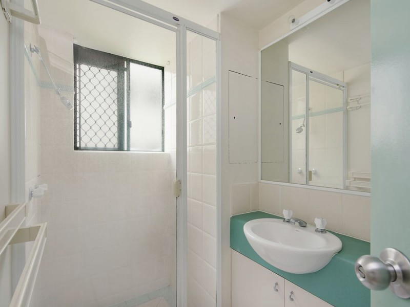 5/68 Esplanade, Golden Beach QLD 4551
