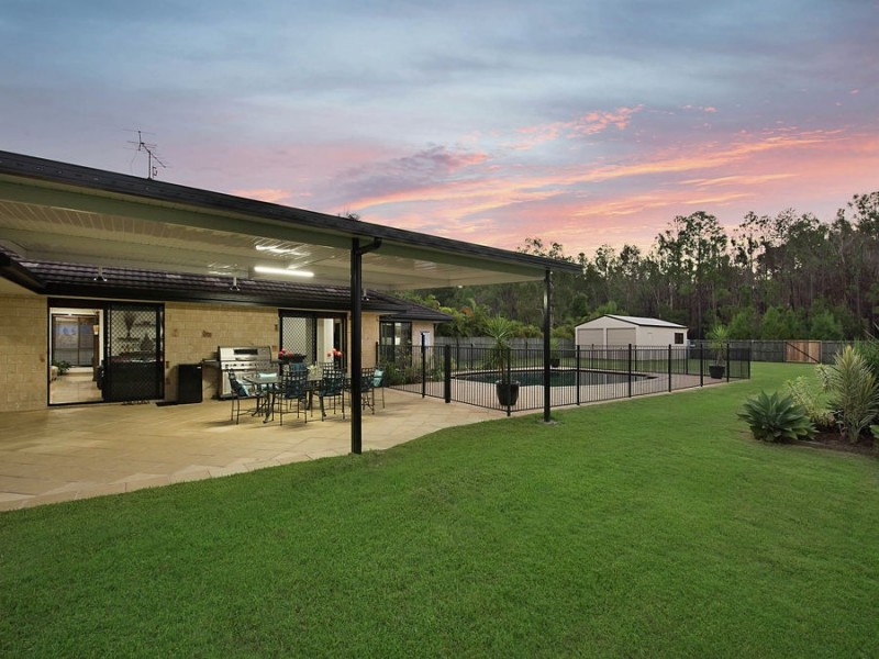 37 Koala Court, Little Mountain QLD 4551