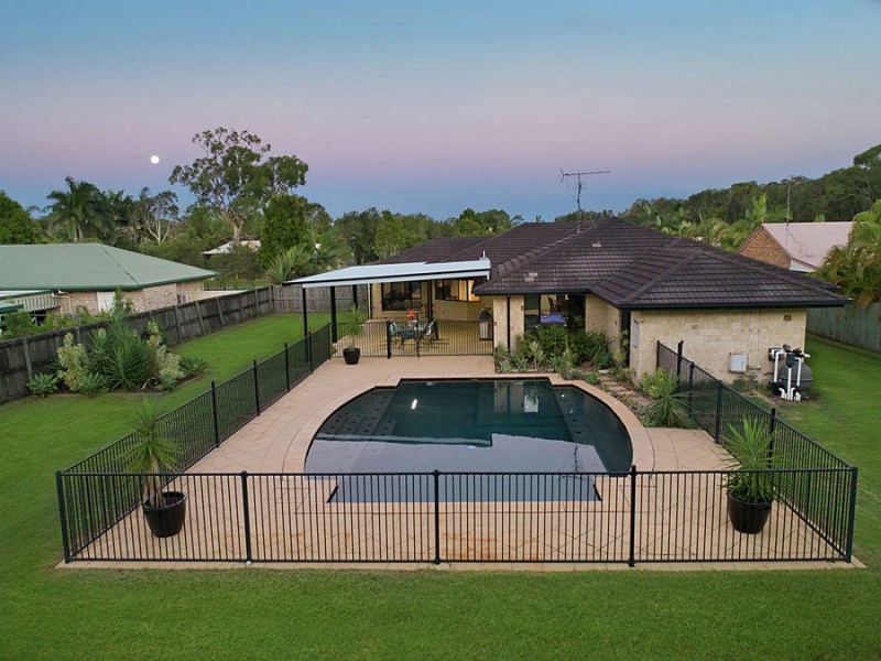37 Koala Court, Little Mountain QLD 4551