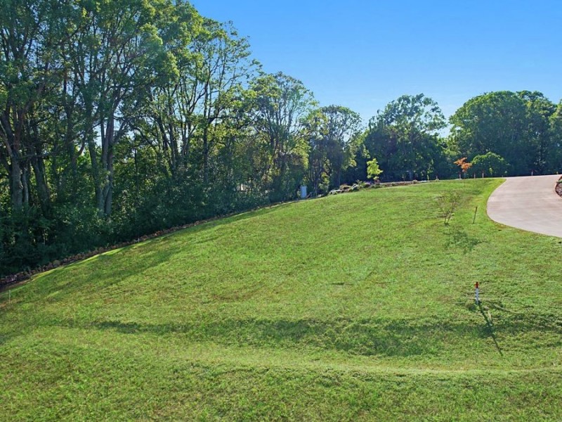20-23 Hamptons Place, Montville QLD 4560