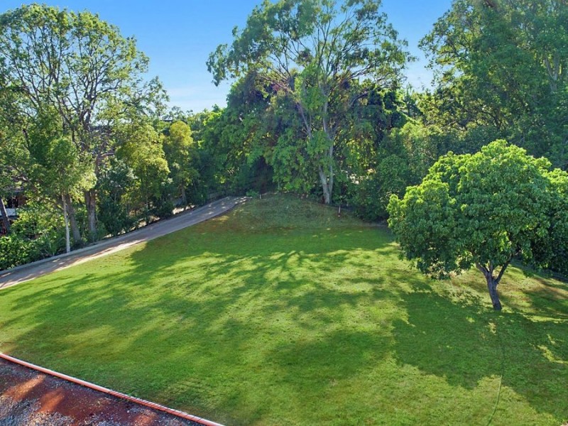 20-23 Hamptons Place, Montville QLD 4560