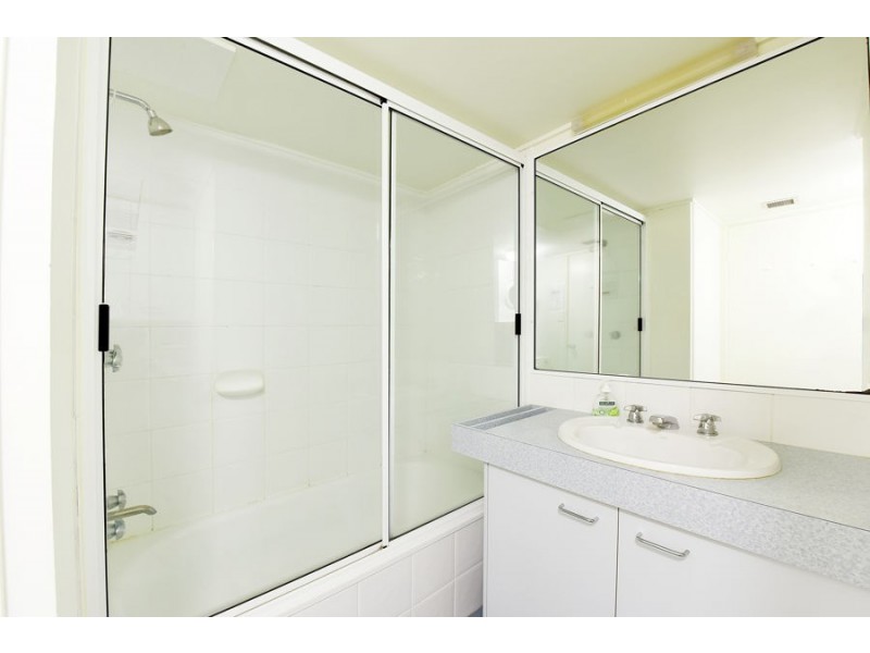 6/14 Moreton Parade, Kings Beach QLD 4551