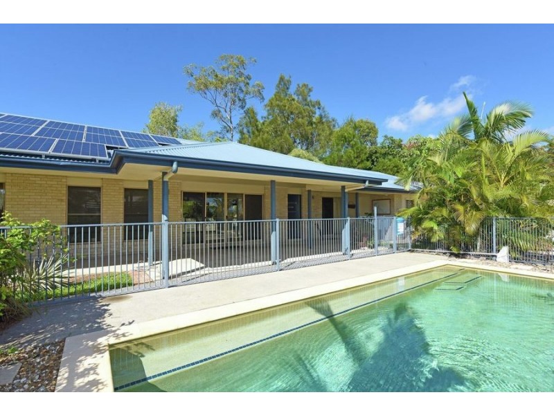 25 Highclare Crt, Little Mountain QLD 4551
