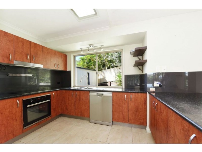 25 Highclare Crt, Little Mountain QLD 4551