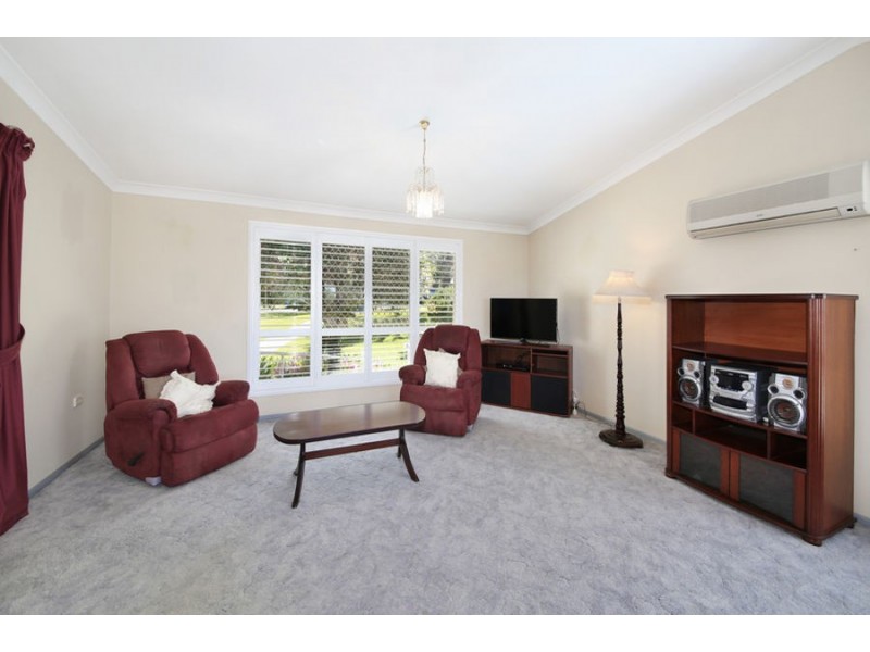 9 Ridgewood Road, Little Mountain QLD 4551