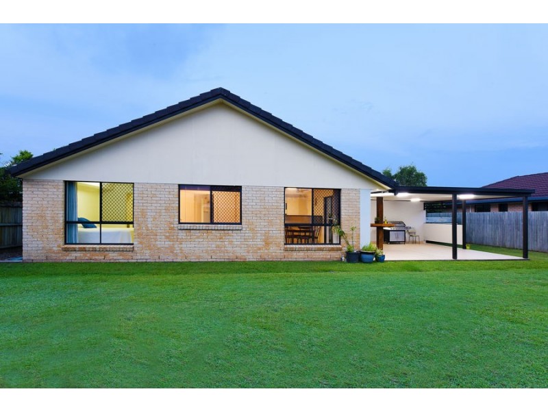 15 Kilbride Court, Caloundra West QLD 4551