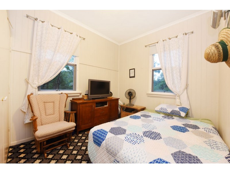 79 Flaxton Drive, Mapleton QLD 4560