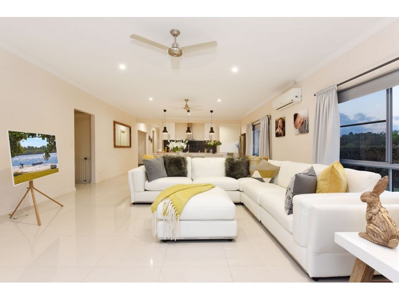 62 Clark Avenue, Glass House Mountains QLD 4518