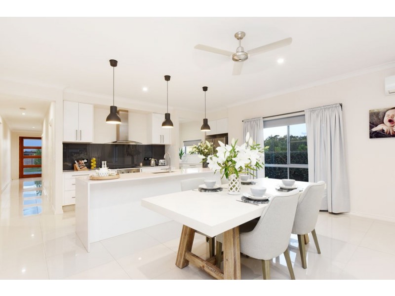 62 Clark Avenue, Glass House Mountains QLD 4518