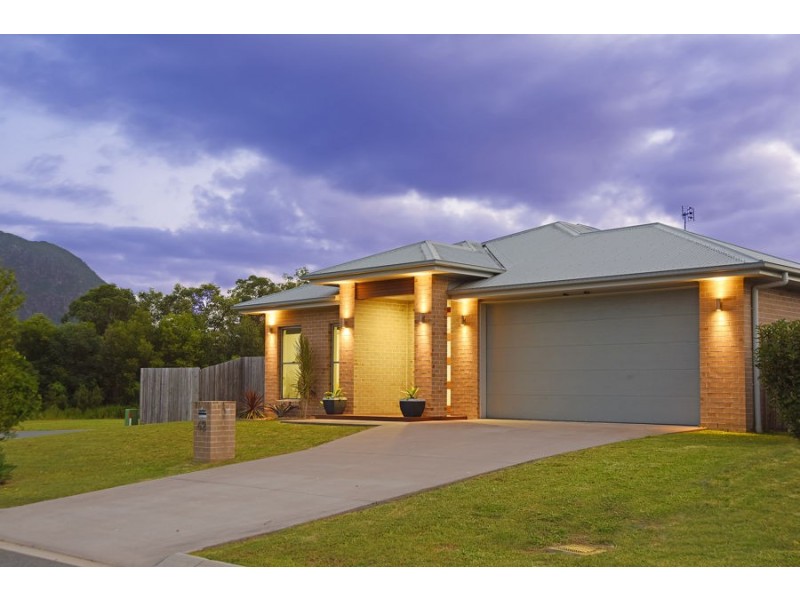 62 Clark Avenue, Glass House Mountains QLD 4518