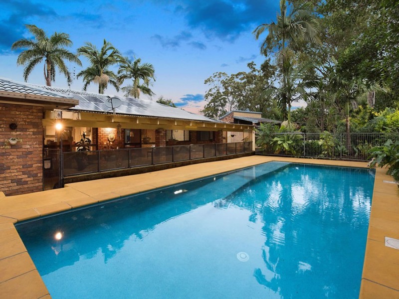 51 Casuarina Drive, Little Mountain QLD 4551