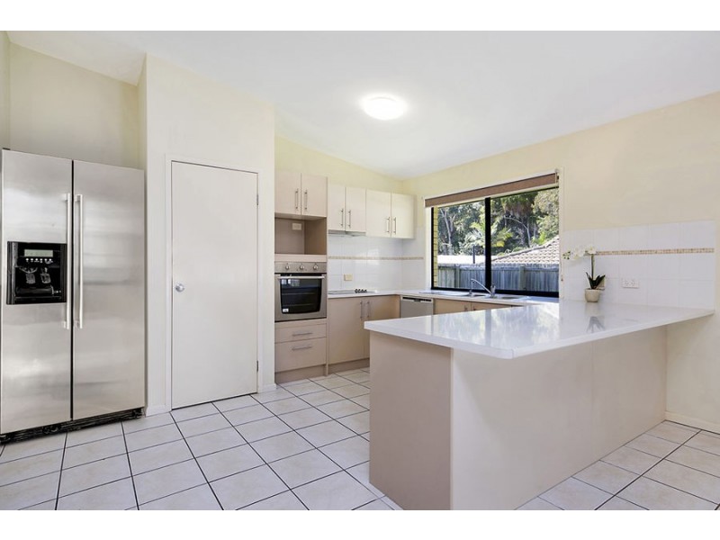 12 Greensboro Place, Little Mountain QLD 4551