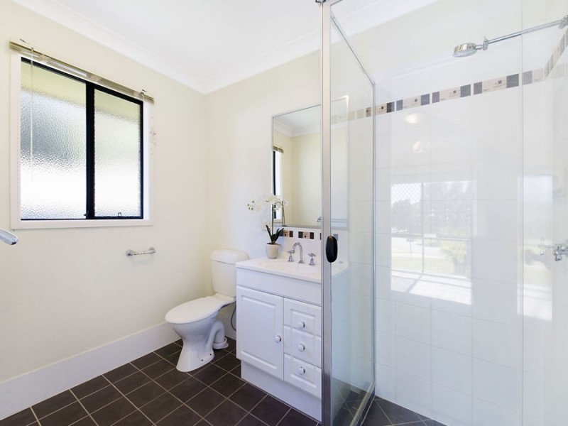 12 Greensboro Place, Little Mountain QLD 4551