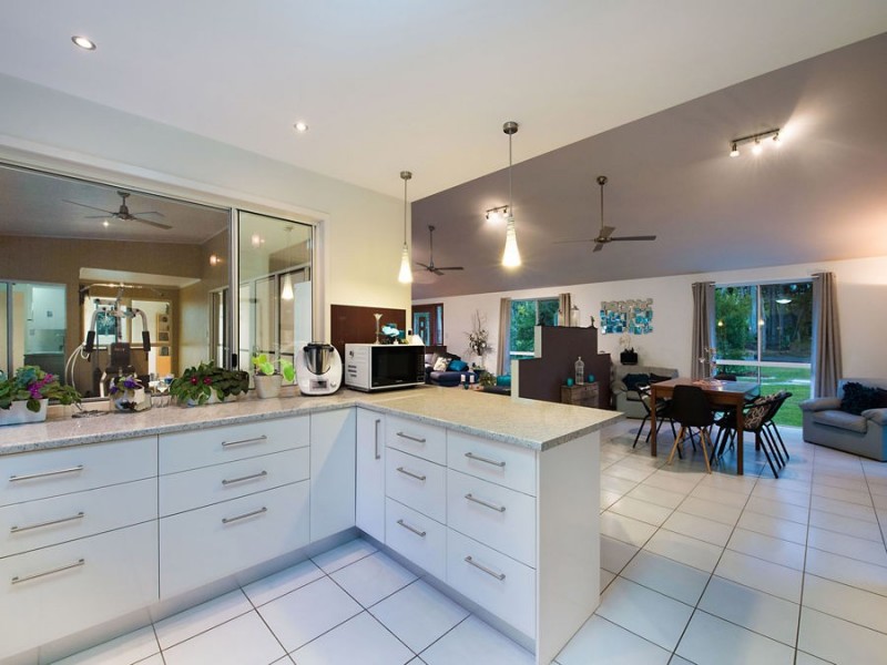 33 Gattera Road, Landsborough QLD 4550