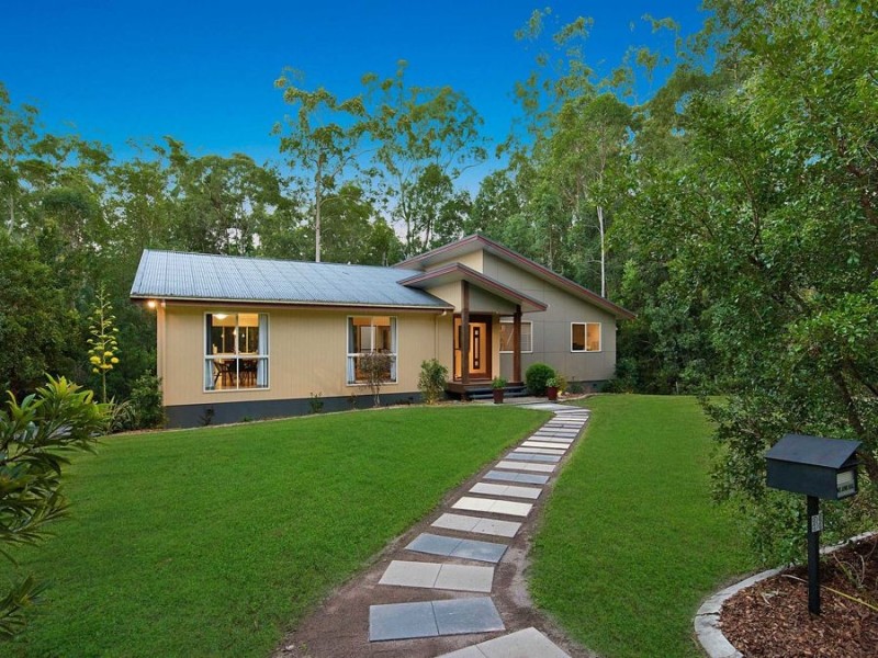 33 Gattera Road, Landsborough QLD 4550