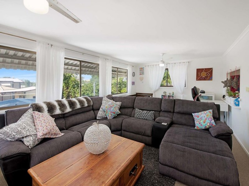37 Edmund Street, Shelly Beach QLD 4551