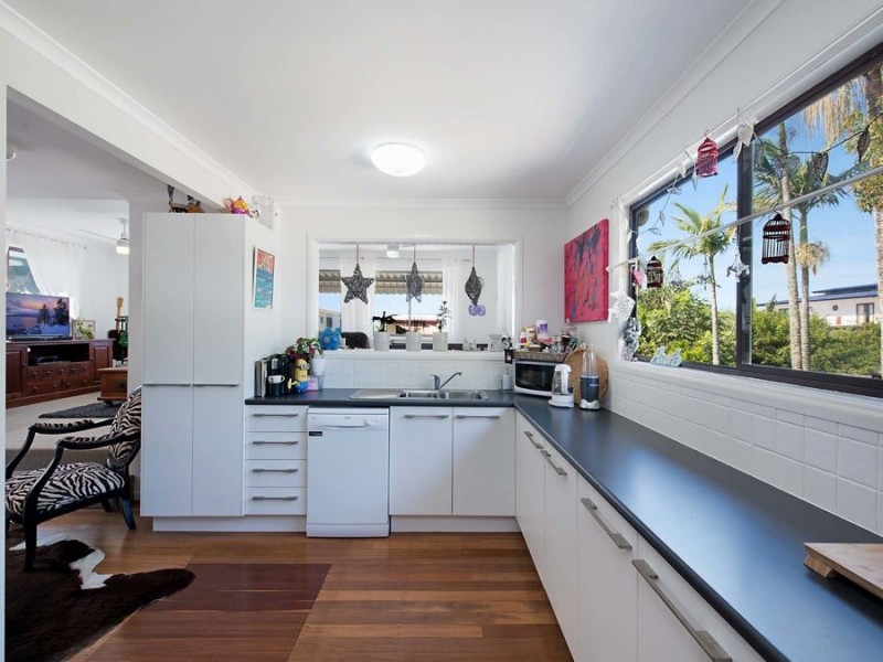 37 Edmund Street, Shelly Beach QLD 4551