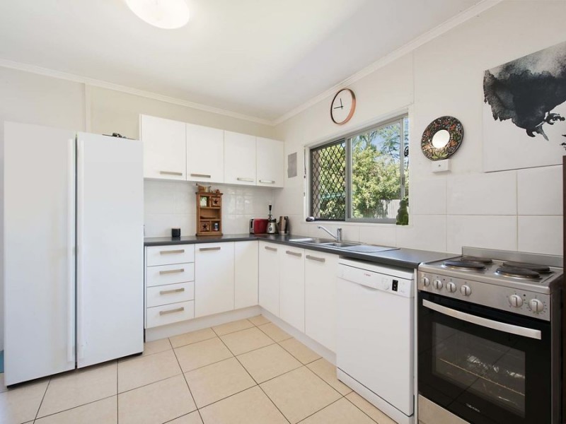 37 Edmund Street, Shelly Beach QLD 4551