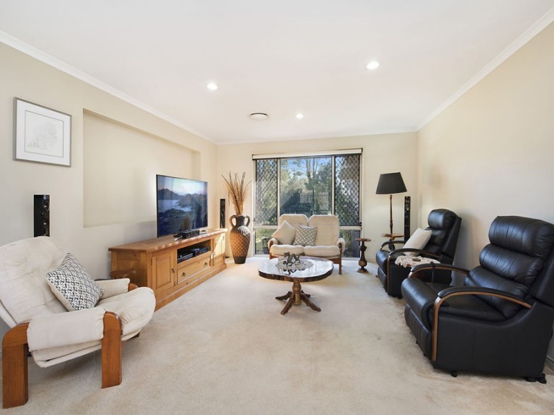 31 Peony Circuit, Little Mountain QLD 4551