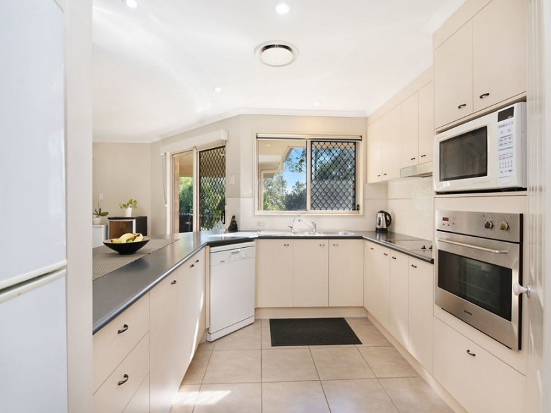 31 Peony Circuit, Little Mountain QLD 4551