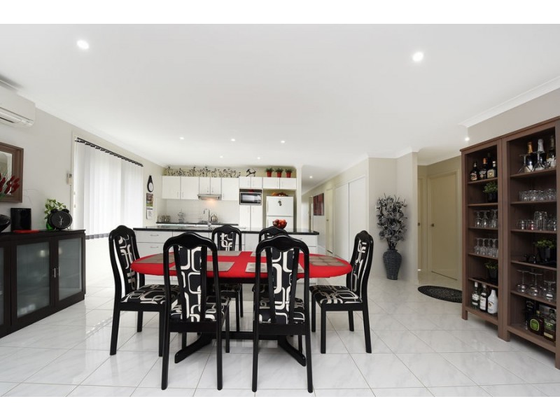 37 Gippsland Place, Caloundra West QLD 4551