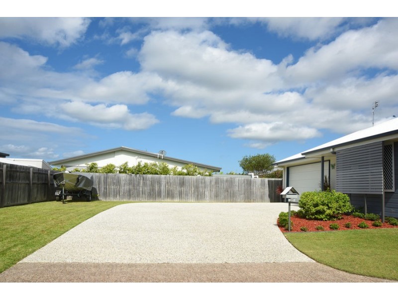 37 Gippsland Place, Caloundra West QLD 4551
