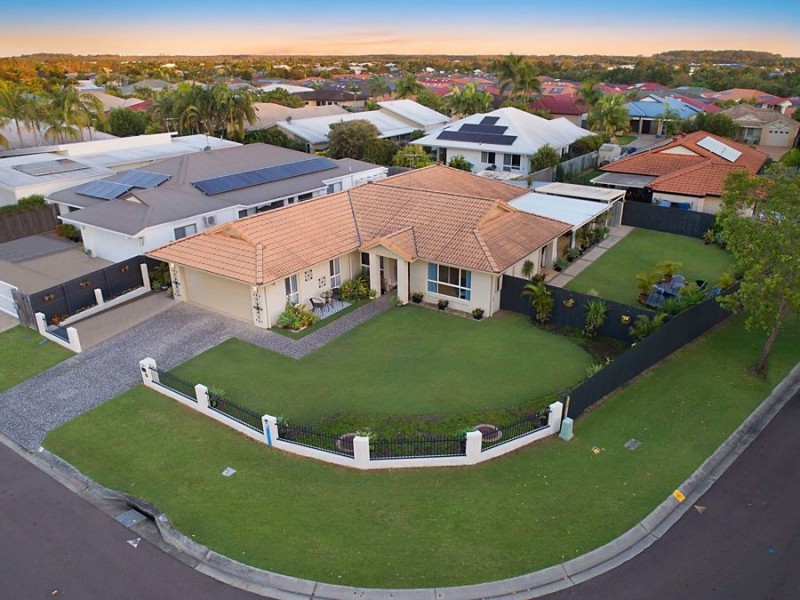 51 Cougal Circuit, Caloundra West QLD 4551