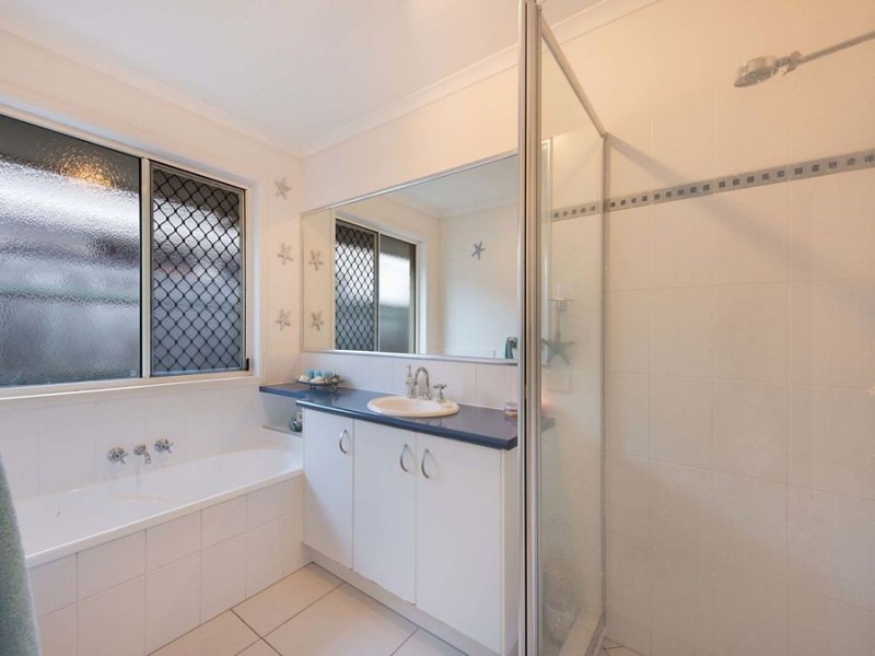 51 Cougal Circuit, Caloundra West QLD 4551