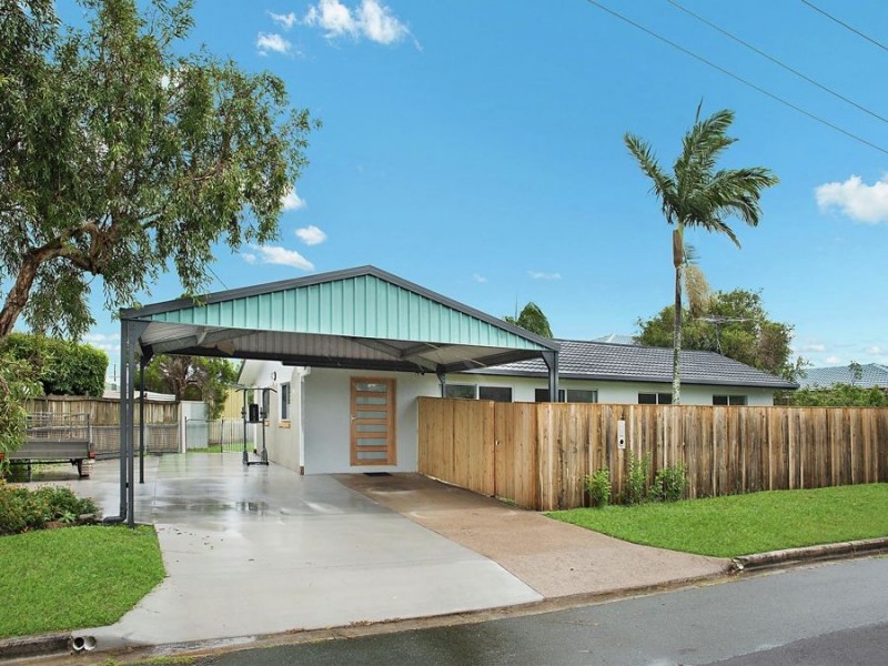 2 Theresa Street, Golden Beach QLD 4551