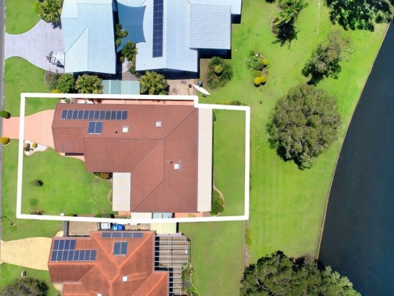 10 Ramsay Cres, Pelican Waters QLD 4551