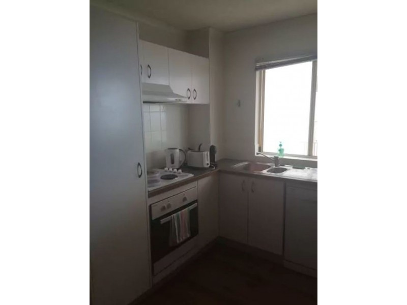 2/18 Queen St, Kings Beach QLD 4551