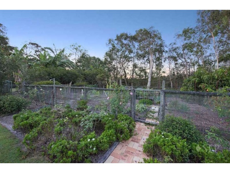 1709 Roys Road, North Pumicestone Passage, Coochin Creek QLD 4519