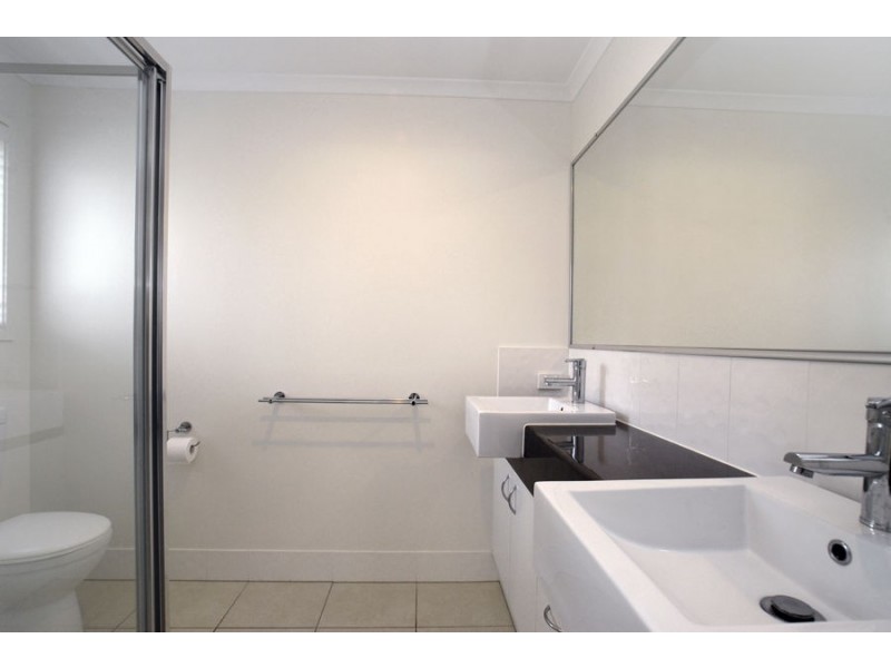 25 Elvena Circuit, Little Mountain QLD 4551