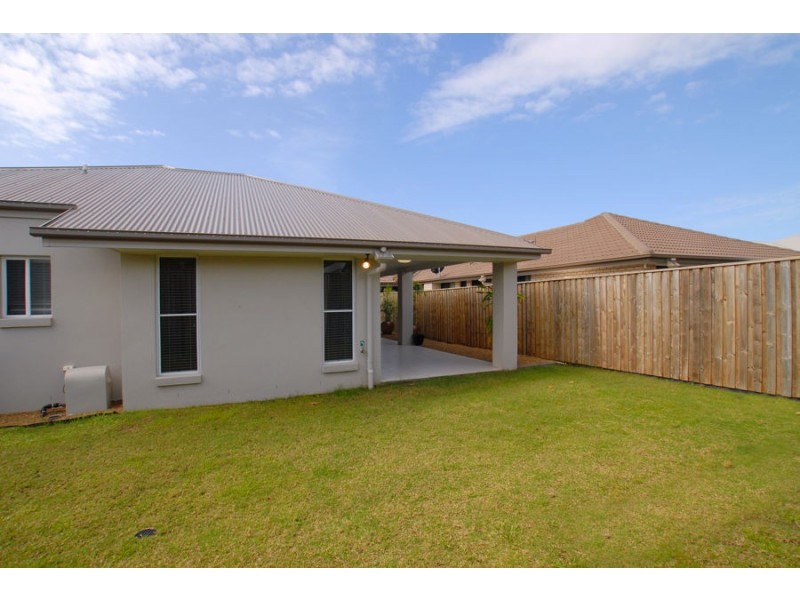 25 Elvena Circuit, Little Mountain QLD 4551