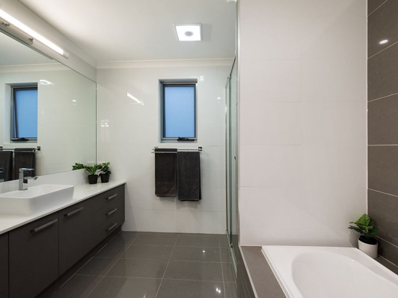 30 Forest View Way, Little Mountain QLD 4551