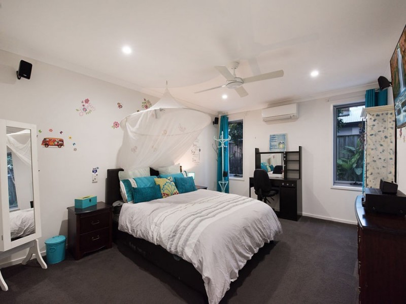 30 Forest View Way, Little Mountain QLD 4551