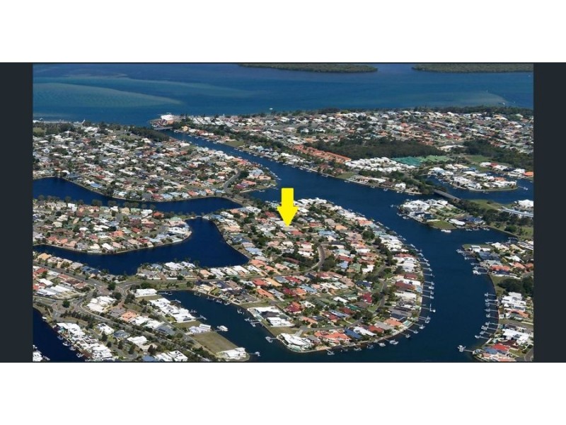 11 Sir Joseph Banks Drive, Pelican Waters QLD 4551