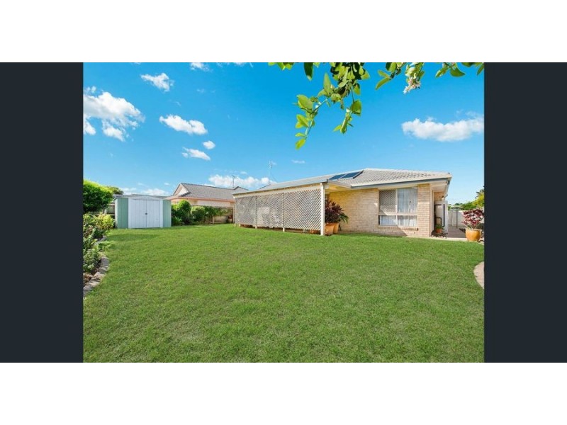 11 Sir Joseph Banks Drive, Pelican Waters QLD 4551
