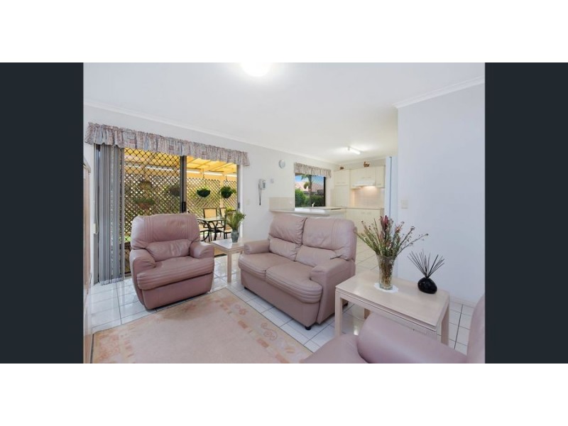 11 Sir Joseph Banks Drive, Pelican Waters QLD 4551
