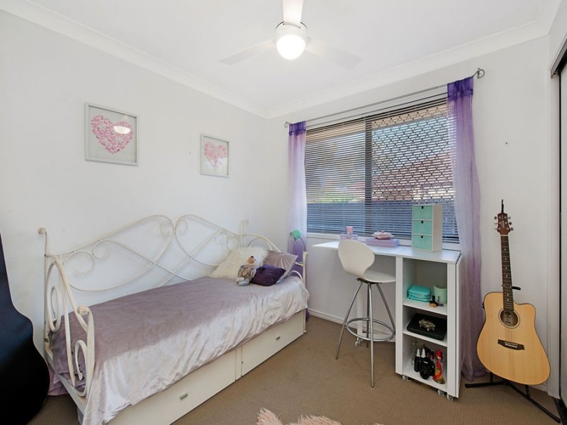 3 Heath Court, Little Mountain QLD 4551