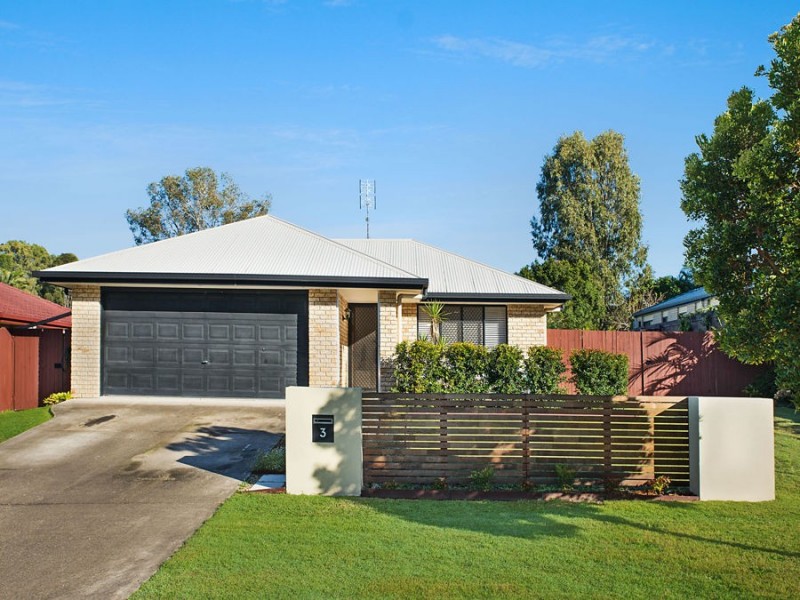 3 Heath Court, Little Mountain QLD 4551